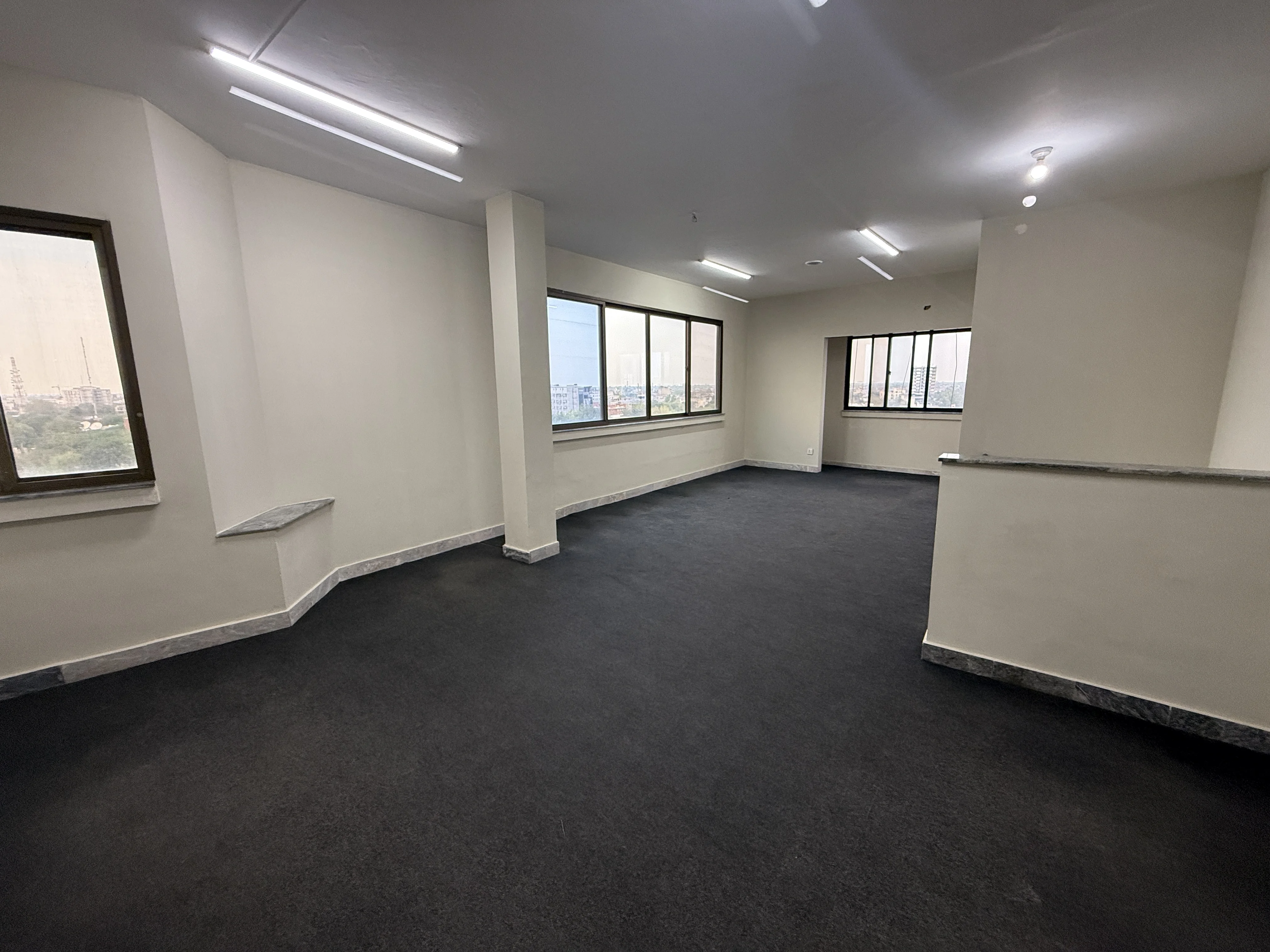 Suite 18 – Ashrafi Towers